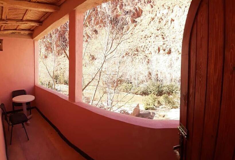 פנסיון Riad Marhaba