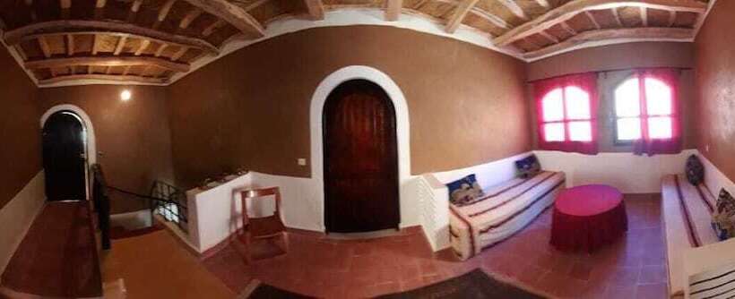 פנסיון Riad Marhaba