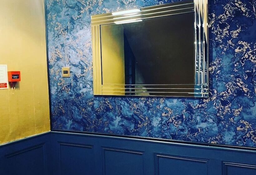 Пансион The Old Mill Inn Brodie