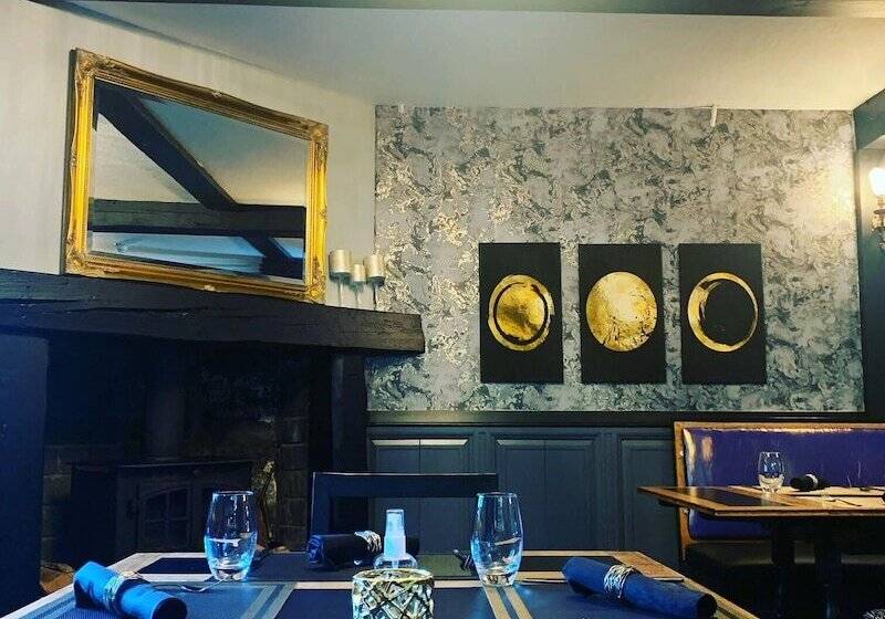 Пансион The Old Mill Inn Brodie