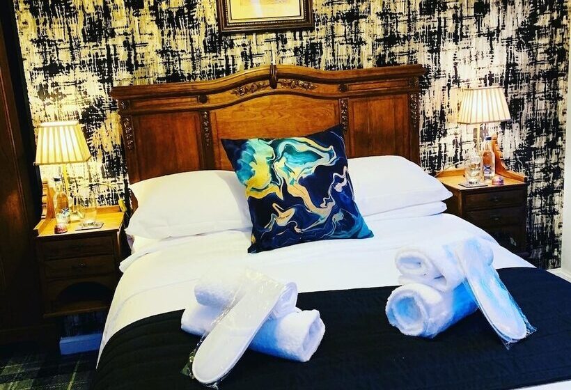 Пансион The Old Mill Inn Brodie