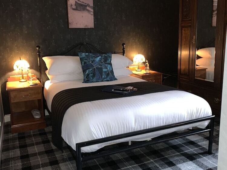 Пансион The Old Mill Inn Brodie