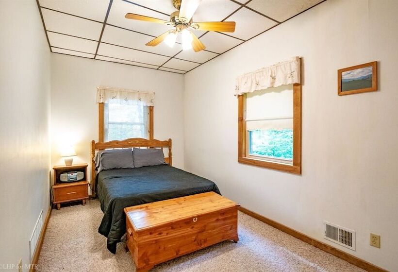 Snowbird Retreat