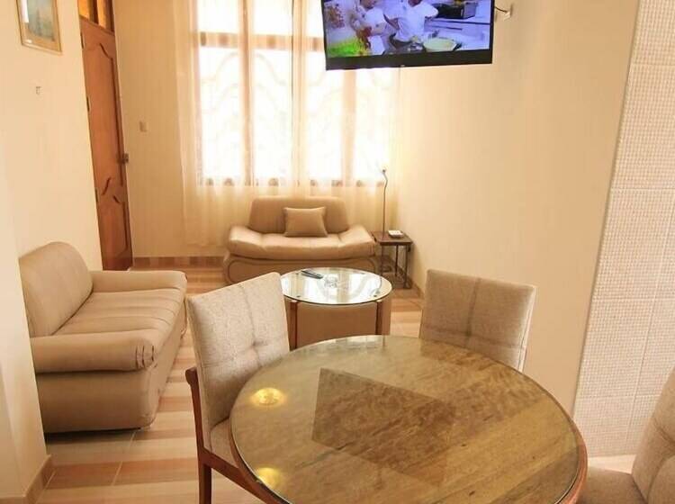 Super Suite Chimbote