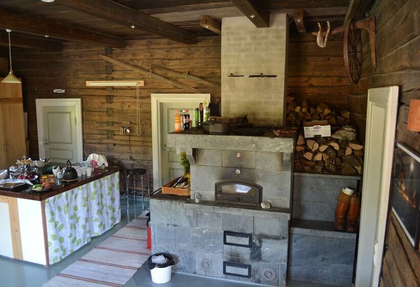 הוסטל Herajärven Retkeilykeskus   Kiviniemi