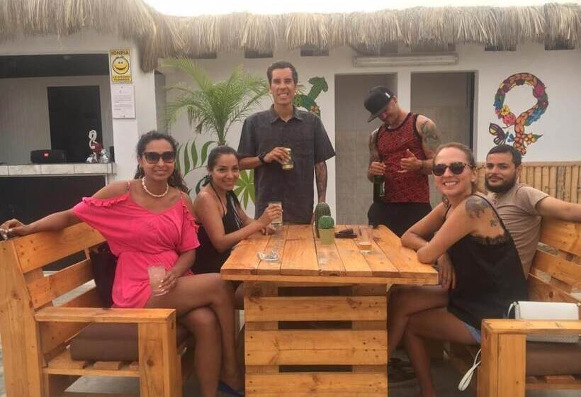 هاستل Surfari Punta Rocas