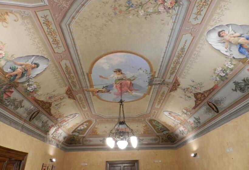 ベッドアンドブレックファースト Antico Palazzo Affitti Brevi