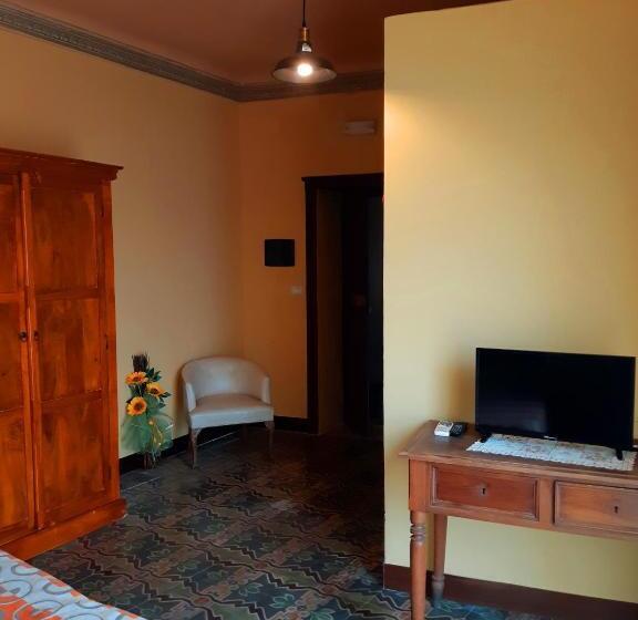 ベッドアンドブレックファースト Antico Palazzo Affitti Brevi