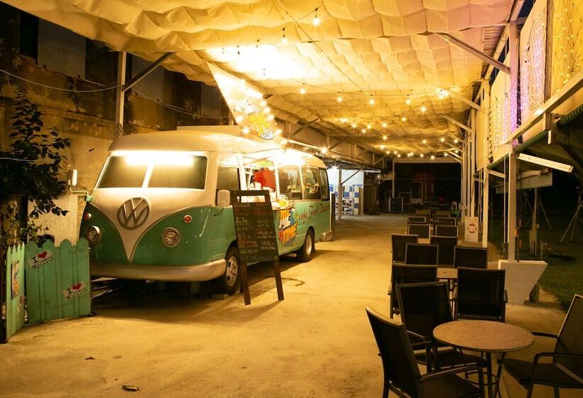 تختخواب و صبحانه Blue Sea Sunny Sea View Homestay