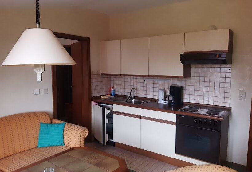 تختخواب و صبحانه Haus Seeblick