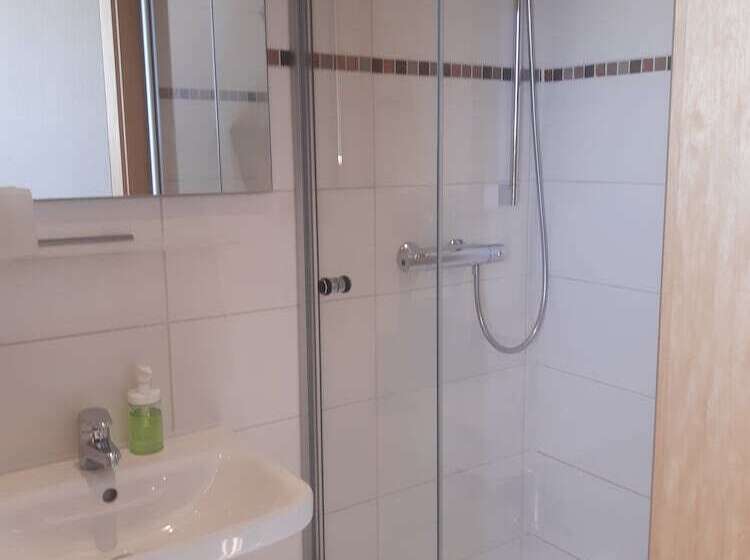 تختخواب و صبحانه Haus Seeblick