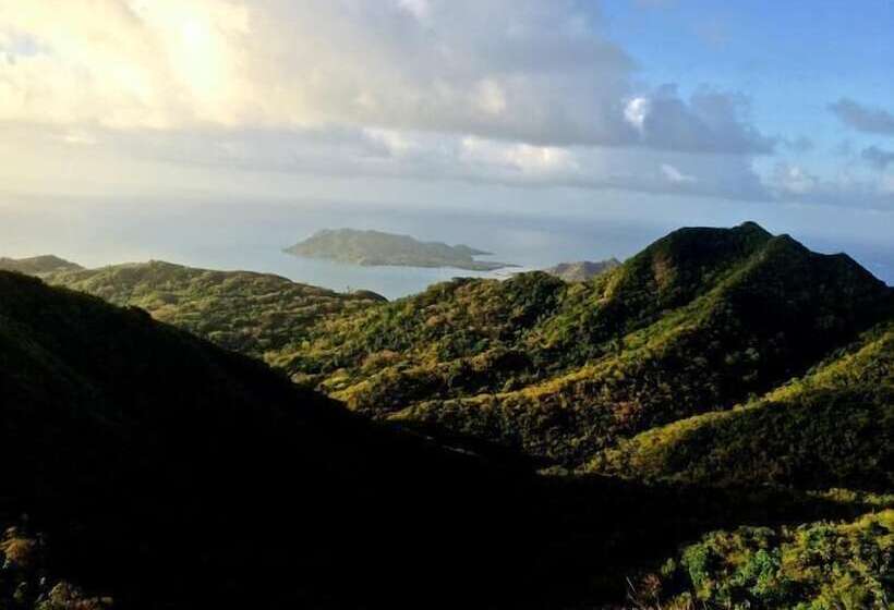 Bed and Breakfast Posada Valerie Home