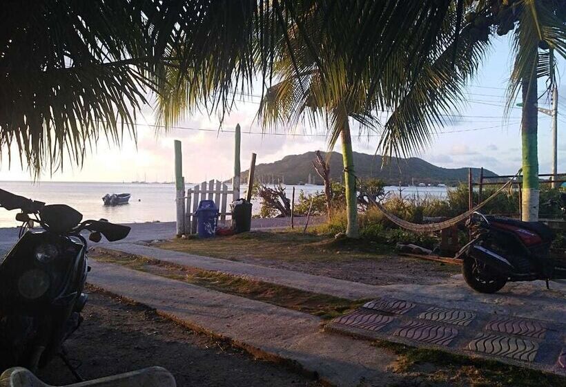 Bed and Breakfast Posada Valerie Home