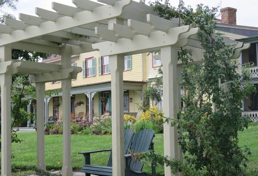 ベッドアンドブレックファースト The Whitehaven