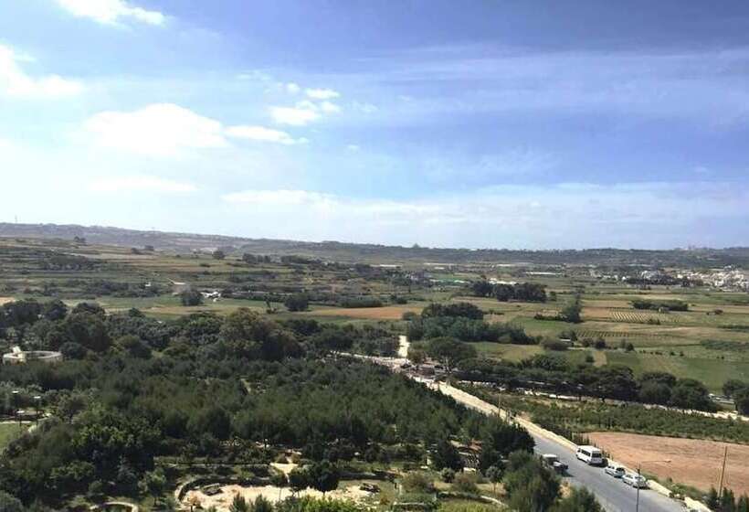 Bella Vista