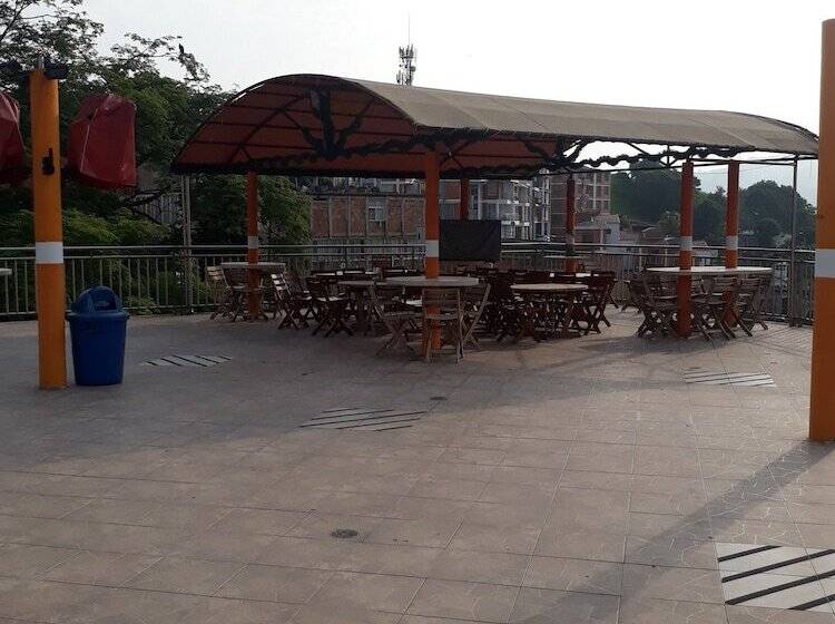 Bellavista Premium Hotel Villeta