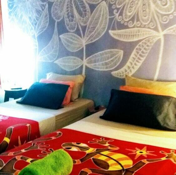 Casa Jungla Hostel