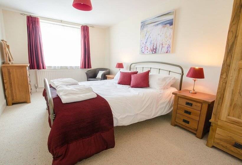 Cloudbreak Braunton 4 Bedroom, Sleeps 8, Dog Friendly