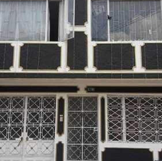 Hostal Betania Hostel