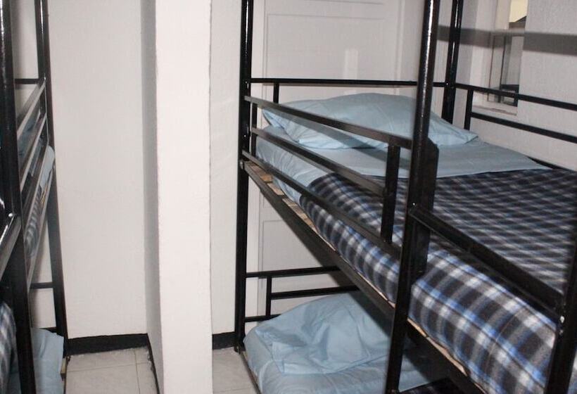 Hostal Betania Hostel