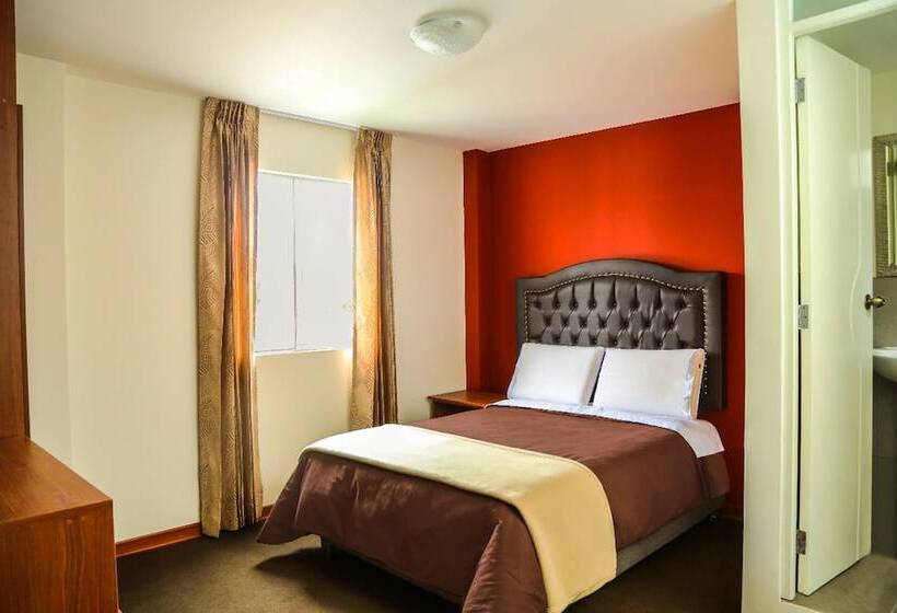 Хостел Real Marquez