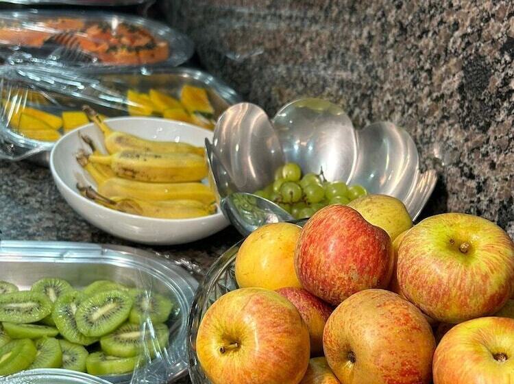 Отель Aldeias Palace