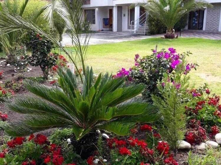 هتل Bamboo Village Place