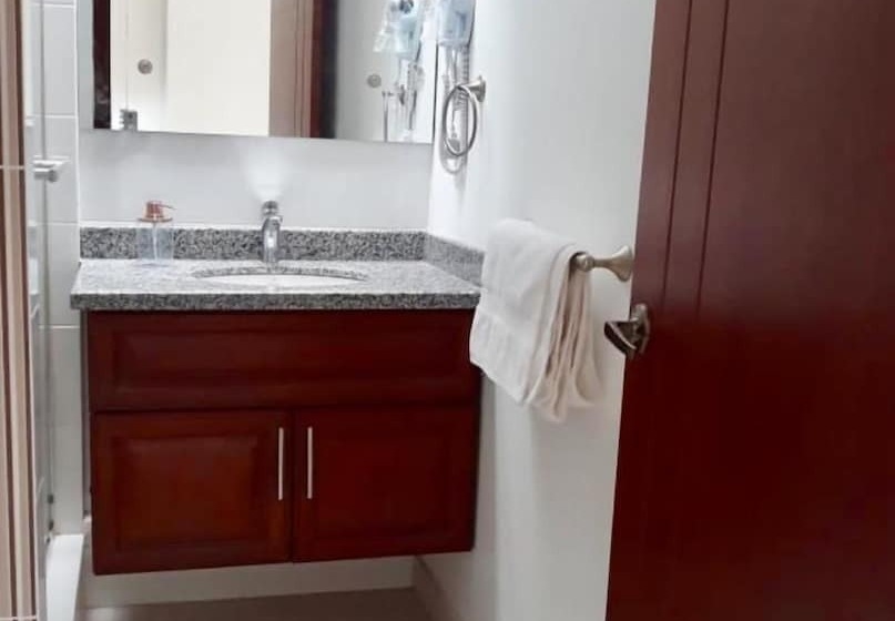 هتل Bamboo Village Place