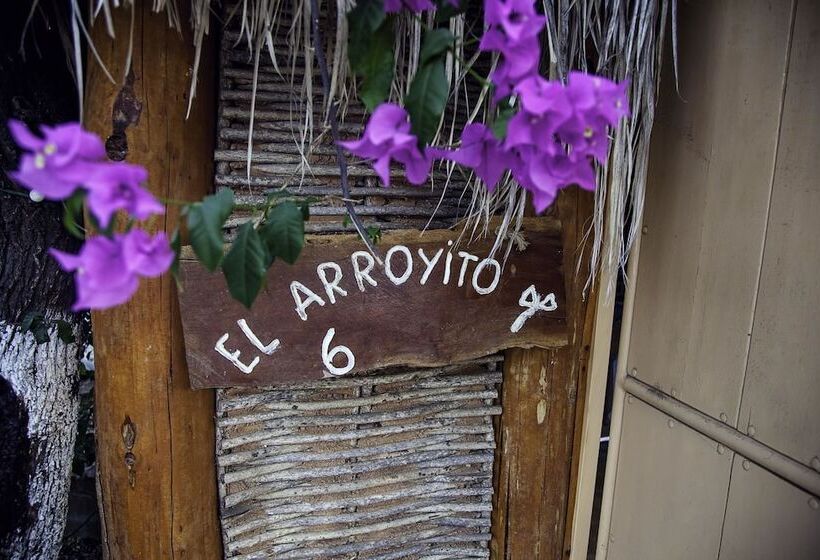 ホテル Cabañas El Triunfo