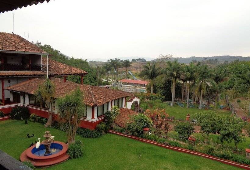 호텔 Campestre Hacienda Caracha