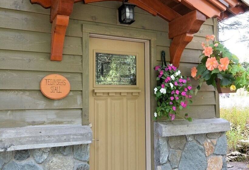 فندق Carriage House Accommodations