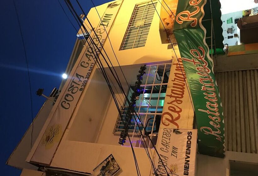 בית מלון כפרי Costa Caribe Inn