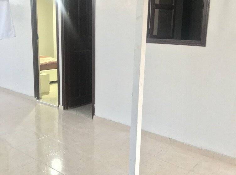 בית מלון כפרי Costa Caribe Inn