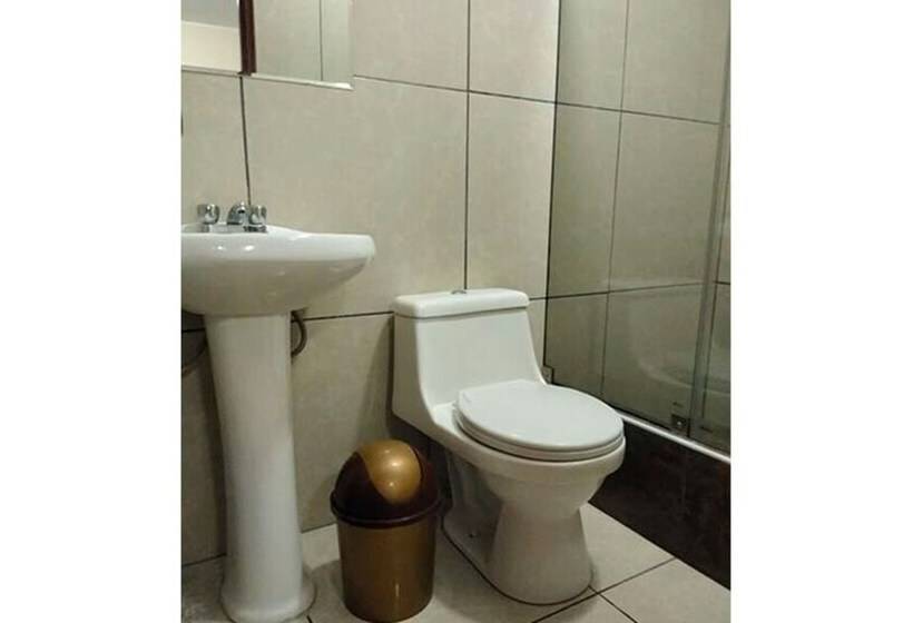 בית מלון כפרי El Valle De Churin