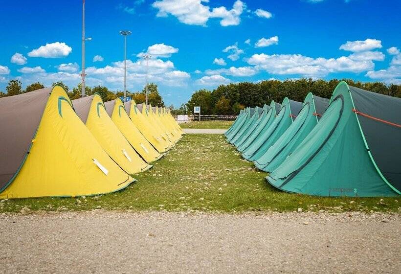 فندق Festanation Oktoberfest Camp No.2