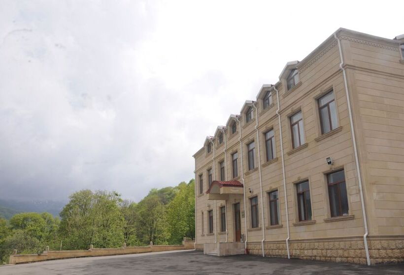 هتل Goy Gol Lake Resort