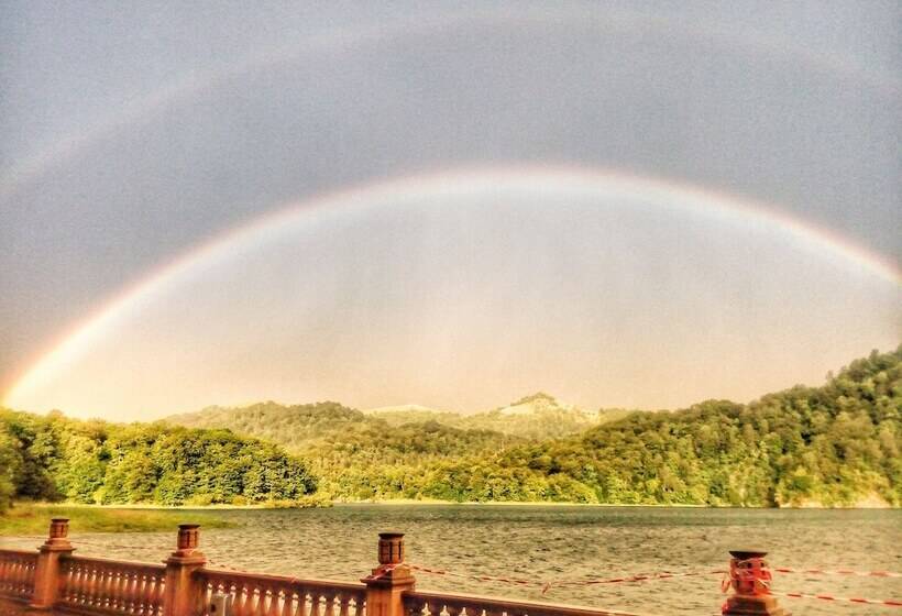 هتل Goy Gol Lake Resort