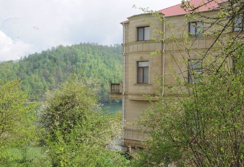 هتل Goy Gol Lake Resort