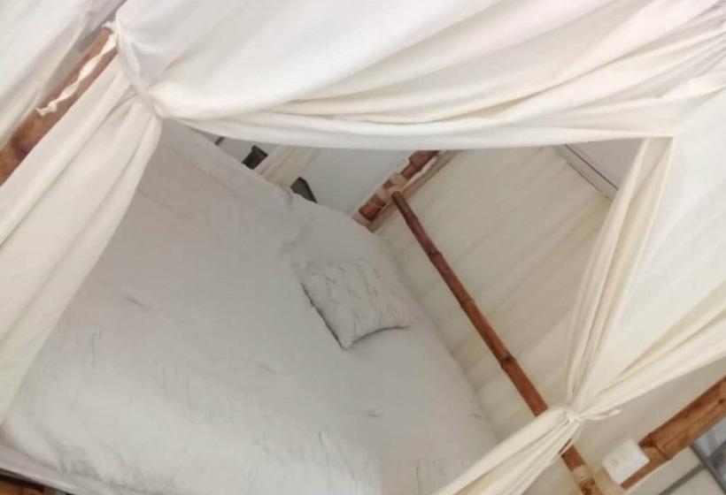 בית מלון כפרי Hacienda  Jadan