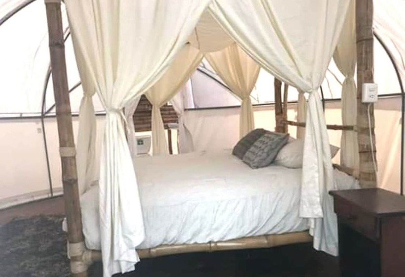هتل Hacienda  Jadan