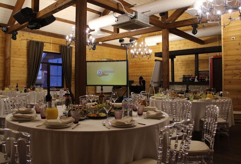 בית מלון כפרי Ivanovskoe