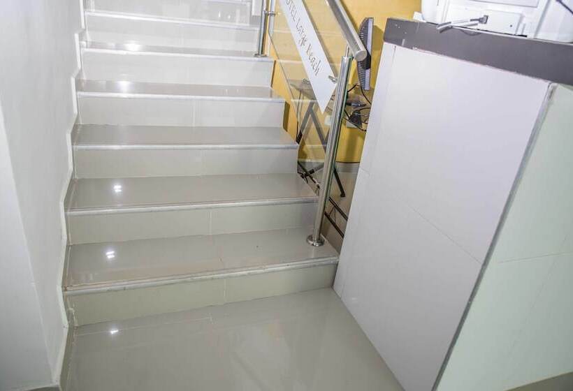 ホテル Large Beach