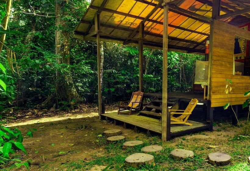 هتل Las Piedras Amazon Center