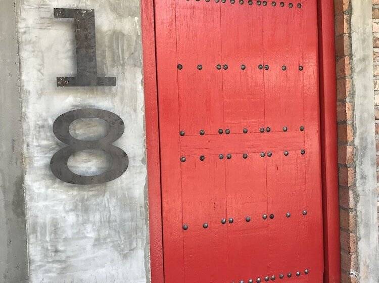 בית מלון כפרי Lofts On Basilio