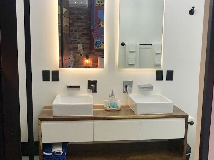 בית מלון כפרי Lofts On Basilio