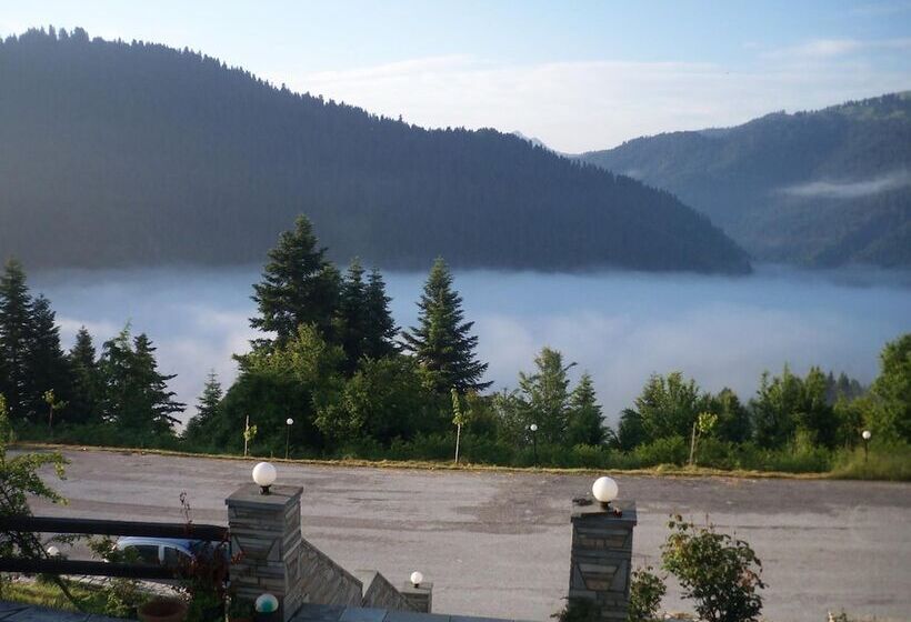 בית מלון כפרי Magiossi