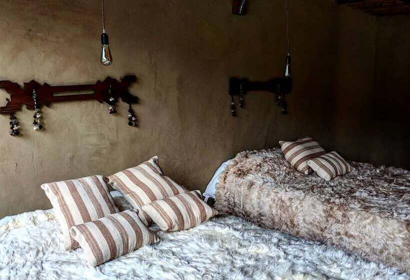 ホテル Mamaq Tambo Lodge