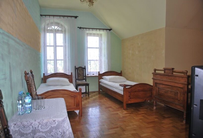 בית מלון כפרי Palac W Czyzowie Szlacheckim