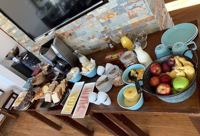 فندق Pizzorno Lodge & Wine