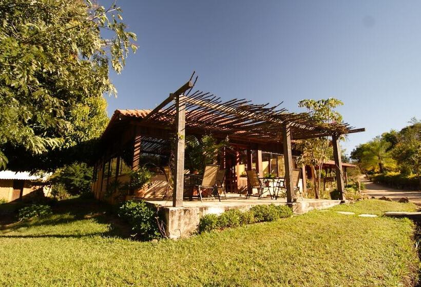 Отель Pousada Vale Das Araras